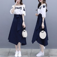 女神范连衣裙春夏装2025新款气质韩版套装女一字肩裙子两件套