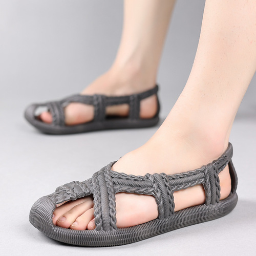 Summer Retro Hand-woven Soft Sole Breathable Non-slip Sandals Rubber Vine Grass Shoes for Men and Women