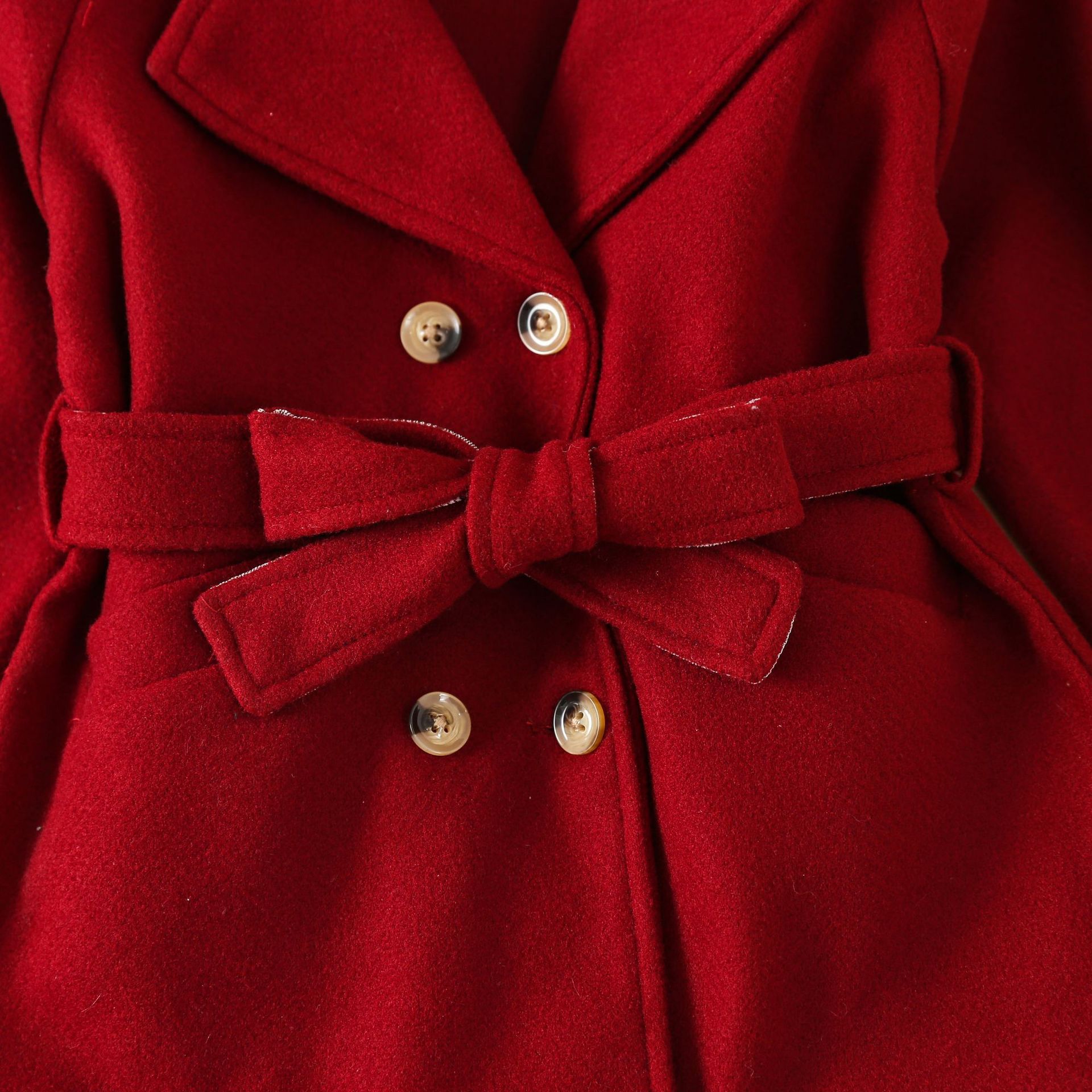 Novo casaco de lã estilo coreano para meninas, outono e inverno, casaco casual médio a longo da moda infantil com chapéu incluído_voghion.com