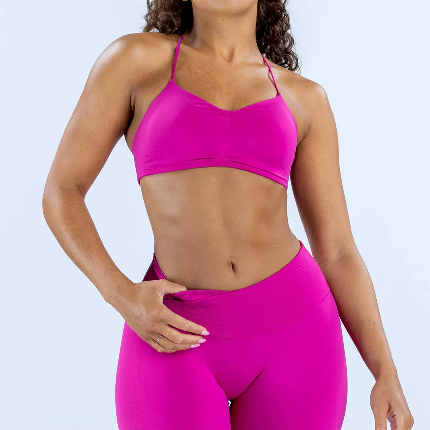 跨境速卖通无缝吊带瑜伽文胸高弹消光高强度运动内衣健身文胸上衣