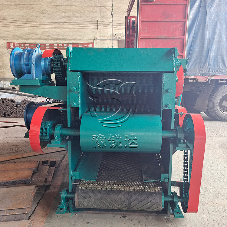 树皮树枝粉碎机 鼓式木头削片机 人造板下脚料切片机