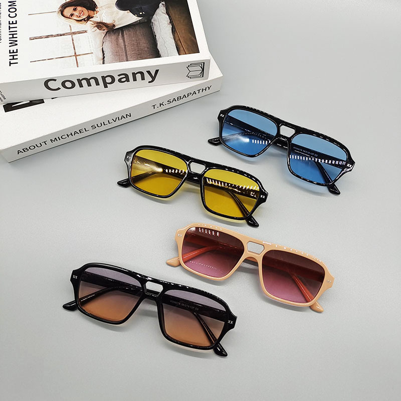 Sunglasses Classification UV400 Protection, Resin Lens Material Vintage Style Geometric UV400 Protection Resin Square Full Frame Women's Sunglasses