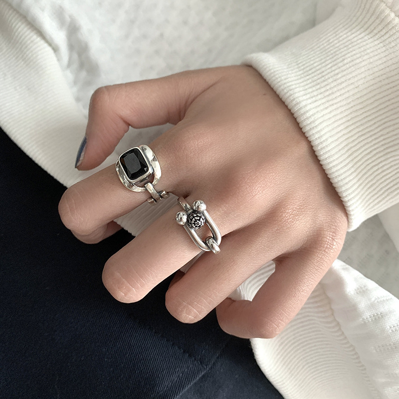 Retro horseshoe black Ushaped opening index finger ring wholesalepicture8