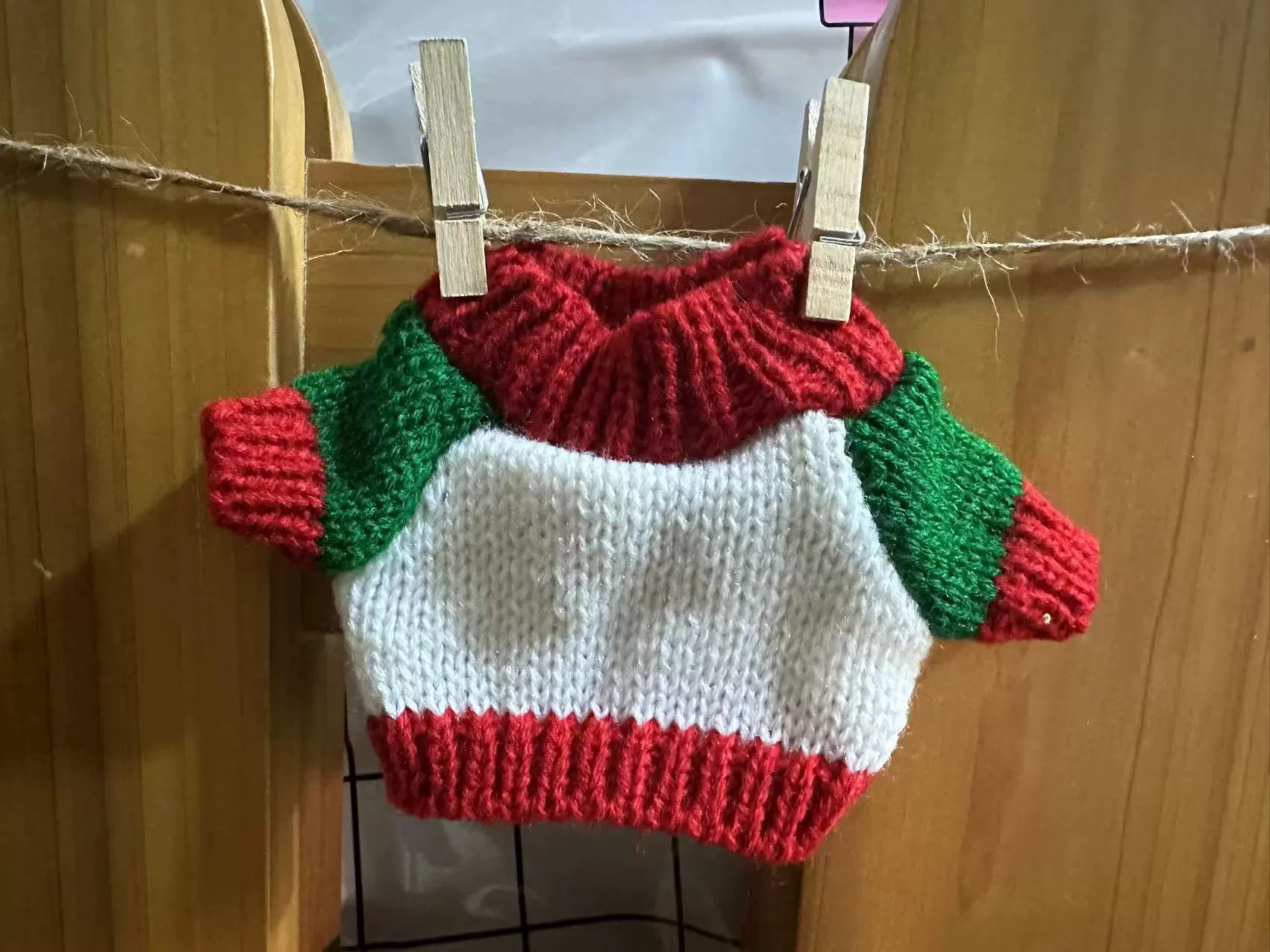 Plush bear clothes — changeable sweatshirts & sweaters for 20–50 cm bears, assorted designs