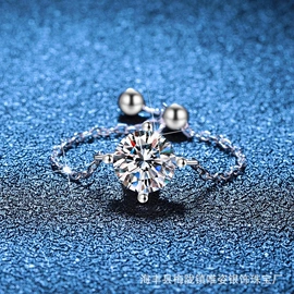 项链;耳钉;戒指