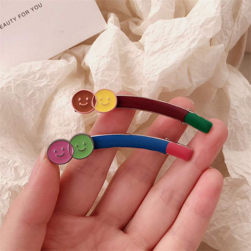 2025 nuevo estilo coreano goteo color sonriente clips de pelo nicho femenino clips laterales de cabello roto buquete clips de cabello corto adornamiento para el pelo