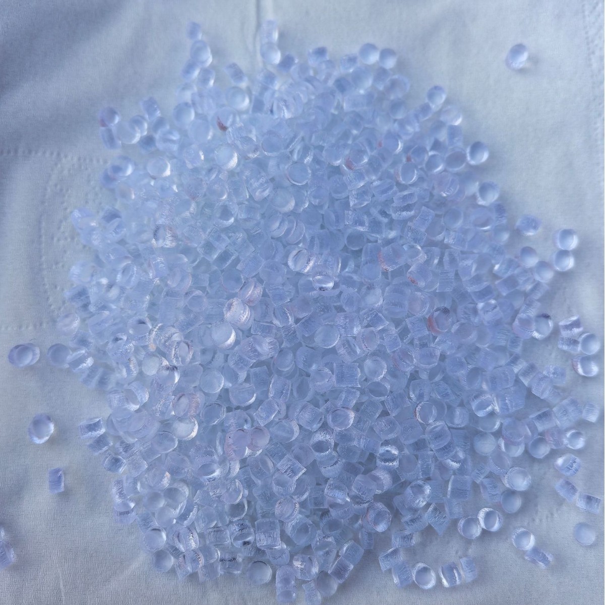 pvc注塑挤出颗粒 聚氯乙烯颗粒pvc塑料颗粒多种颜色定 制