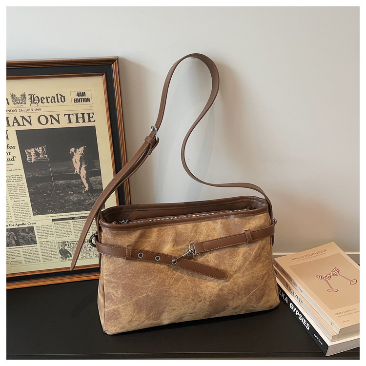 Borsa a spalla minimalista in camoscio elegante per donna_voghion.com