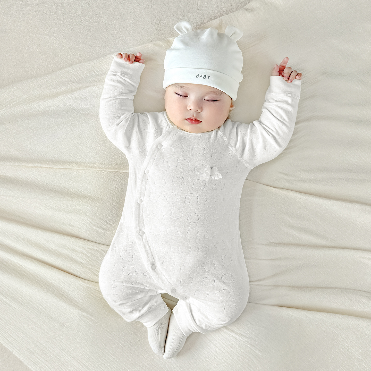 Primavera y otoño, camiseta infantil, camiseta de algodón delgada, ropa de recién nacido, ropa de otoño para bebés