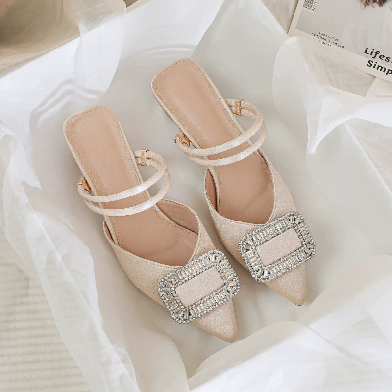 Однослойные туфли с острым носком 88-23, женские туфли на среднем каблуке, новый вечерний стиль, высокий каблук с квадратной пряжкой, массивный каблук, с закрытым носком, женская обувь больших размеров 41-43