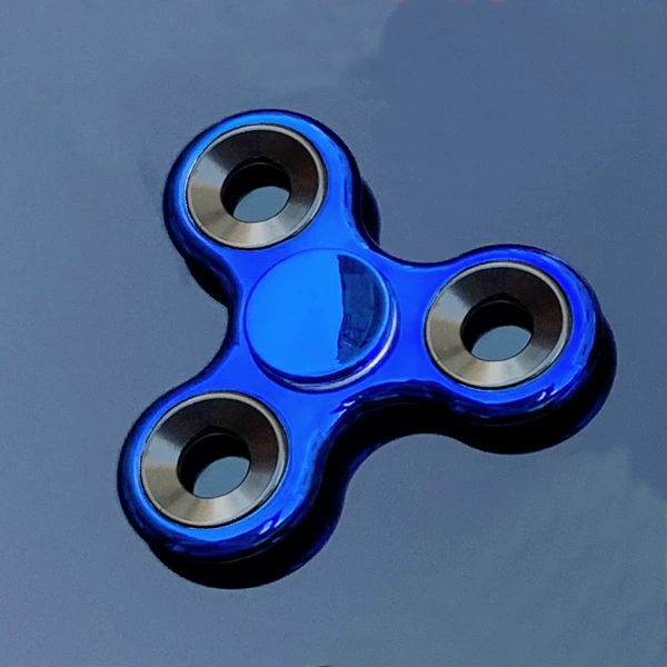 Electro -plated three -leaf iron blue