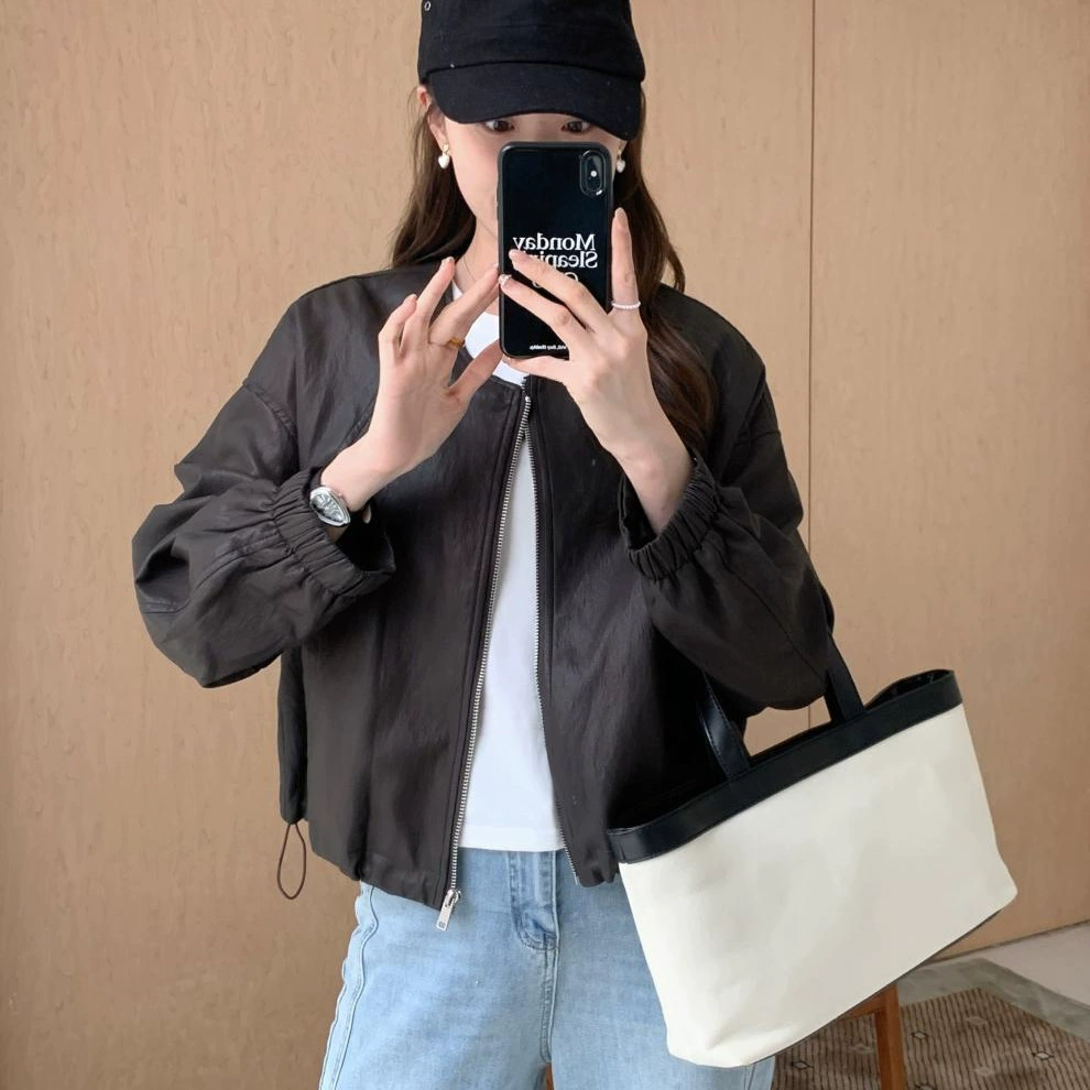 Demi-season retro polyurethane jacket with a round collar, Korean style