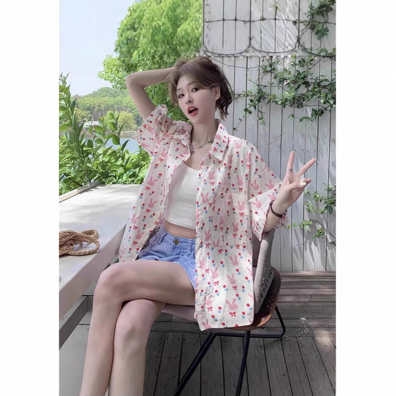 Design Sense Rabbit Print Short-sleeved Sunscreen Shirt Women's Summer Small Chic Casual Loose Bf Style Mid-length Top
