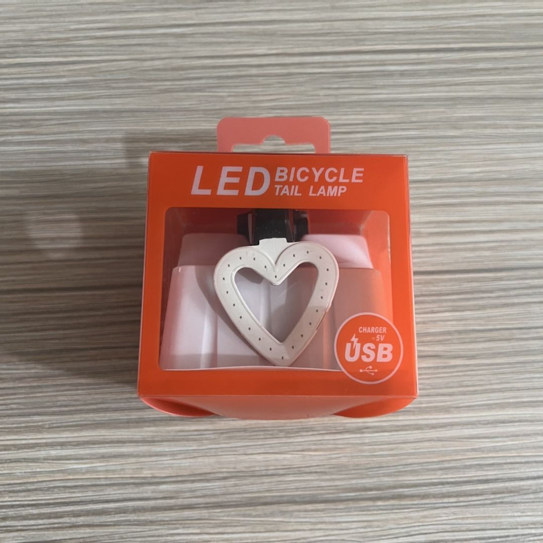 Luces traseras de bicicleta Luces de seguridad de conducción nocturna Luces traseras intermitentes de bicicleta de montaña Accesorios para equipos de ciclismo