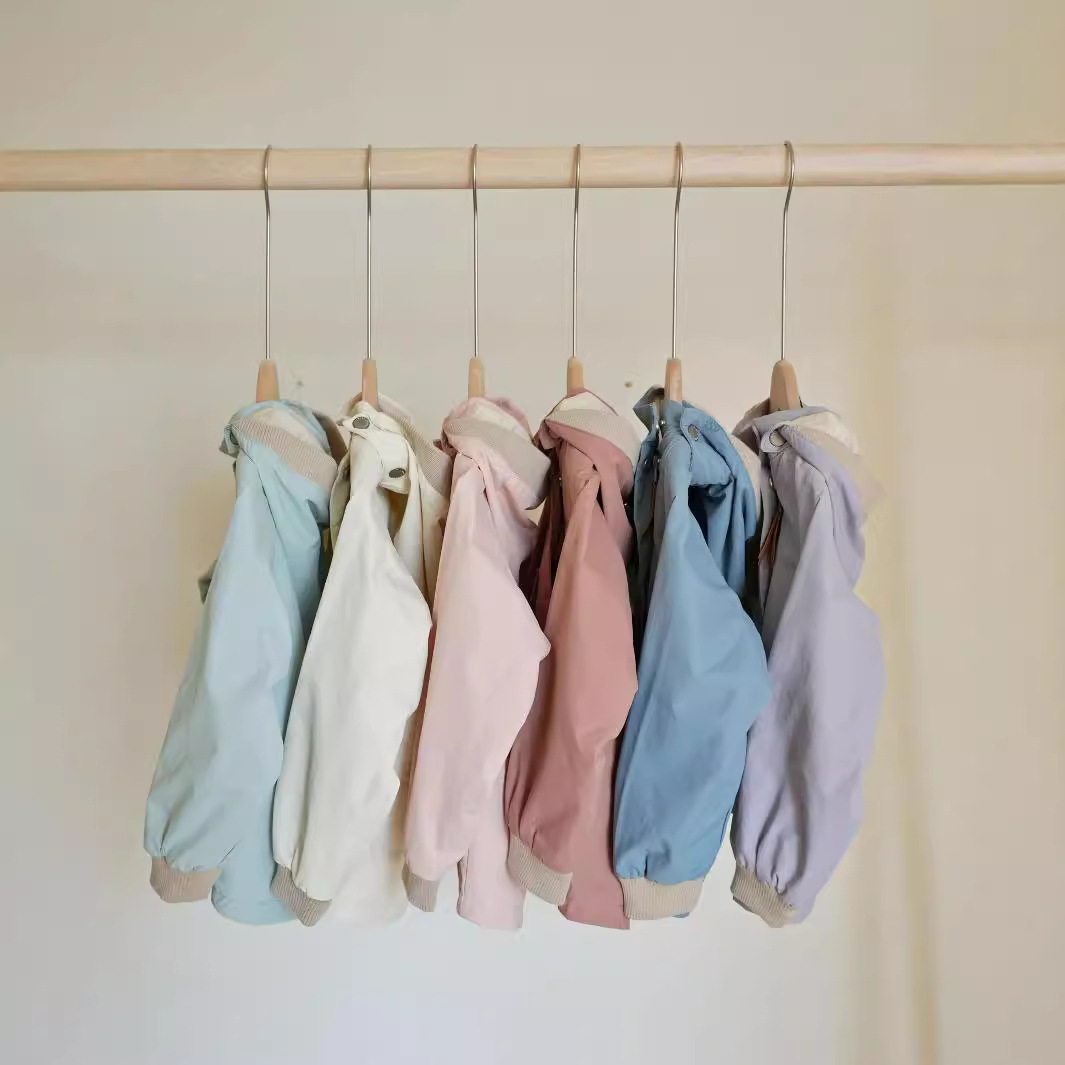 어린이 엘프 모자 윈드 브레이커 코트 2024 봄과 가을 새로운 소년과 소녀  방수 방풍 러스크 옷