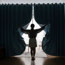 门帘隔断帘可伸缩杆一整套简易全遮光窗帘免打孔安装防晒遮阳成品