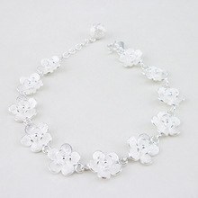 银秀黔城原创手工银饰批发足银999纯银梅花手链民族风一件代发