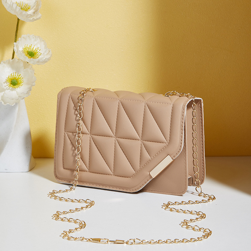 2024 verano nueva moda diamante bolsos de hombro de mujer bolsos de mano de bloqueo magnético de boca inclinada bolsos pequeños