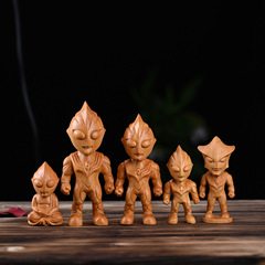 崖柏紫檀黃金檀木雕迪迦奧特曼隨身手把件卡通男童生日禮創意物擺