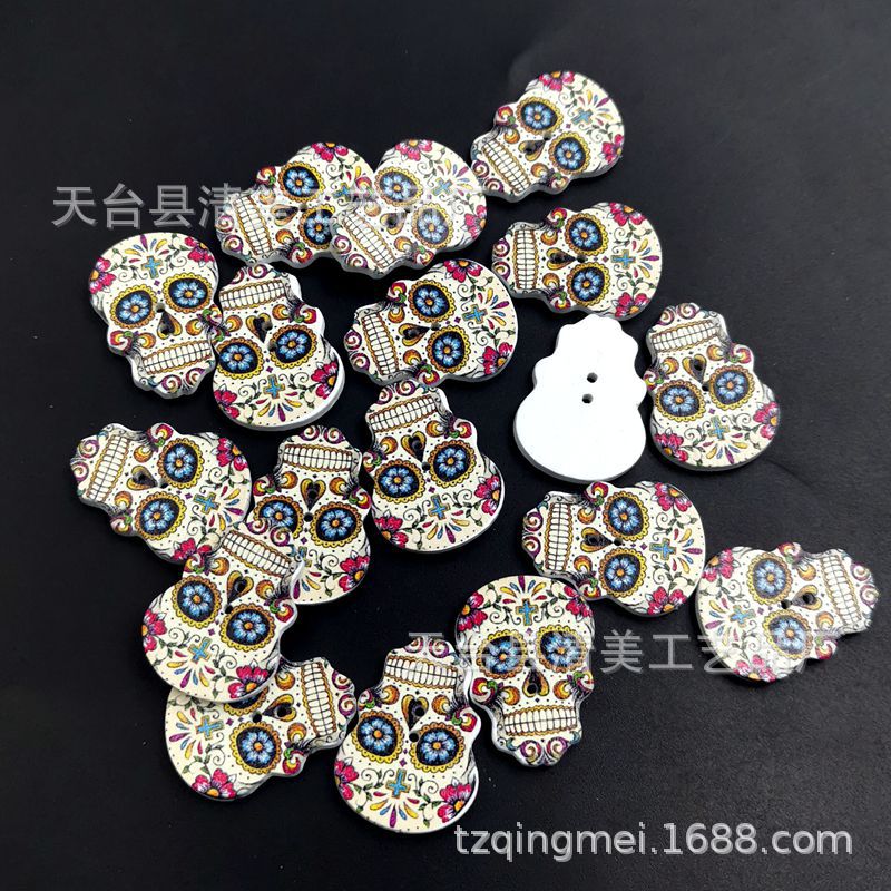 19*25mm madera con fondo blanco botones de calavera decorativos suministros de Pascua calavera de madera 50 por paquete