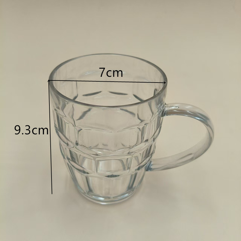 El fabricante lleva al por mayor una taza de cerveza transparente, una taza de plástico, una taza de piña creativa, una taza de té con leche, una taza de cerveza. image 2