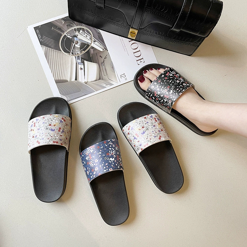 Летние тапочки с цветочным принтом для женщин, новая верхняя одежда в Корейском стиле для пар, толстая подошва, сандалии с мягкой подошвой в стиле интернет-знаменитостей, партия