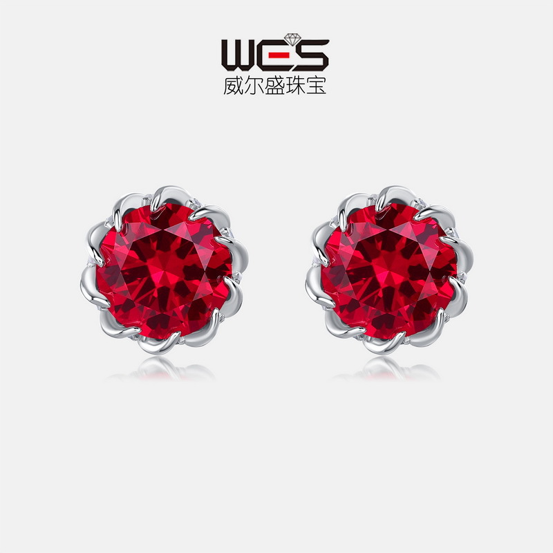 Nuevas flores de imitación pequeñas transfronterizas cultivan aretes de tesoro rojo con incrustaciones de plata S925 cultivan aretes de tesoro de color, lujo ligero europeo y americano