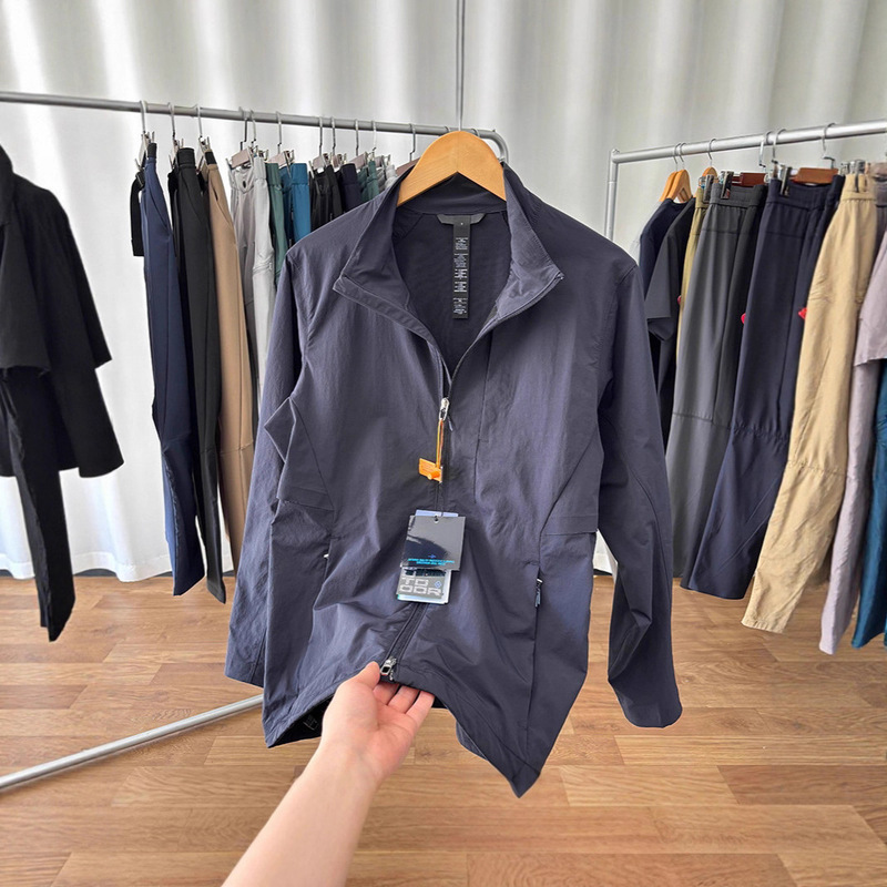 Lu's Replacement Outdoor Men's Anti-Scratch, Wear-Resistant, Quick-Drying, Breathable Stand-Up Collar Windbreaker, Versatile Thin Jacket for Work Clothing