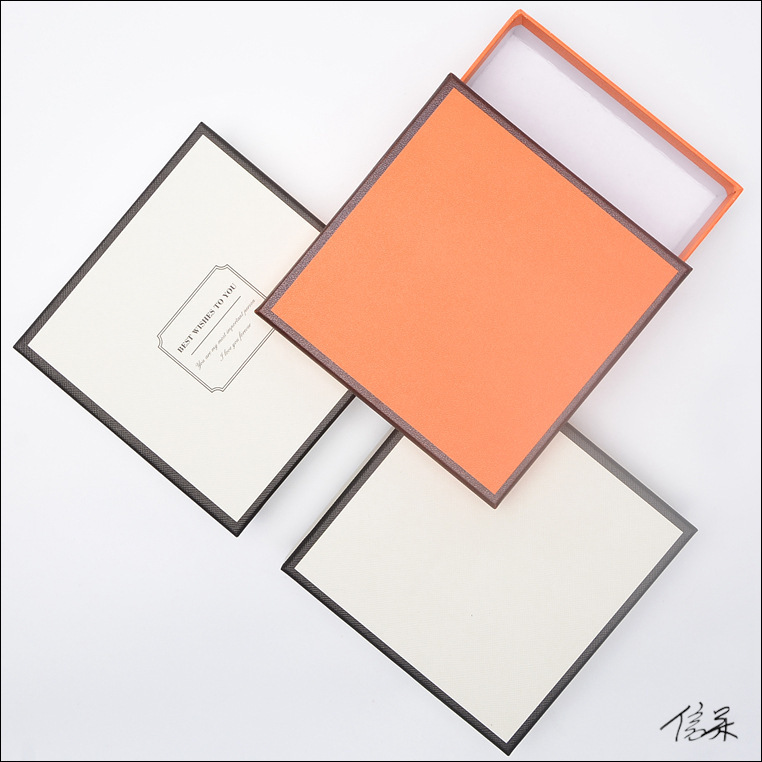 装围巾的礼盒烫金围巾盒生日纸盒内裤牛皮纸披肩手帕开窗手提袋