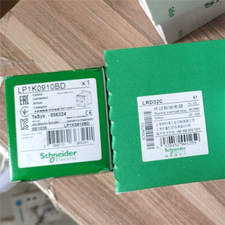 施耐德代理原厂国外采购交流接触器LP1K0901BD LP2K0910BD LRD356