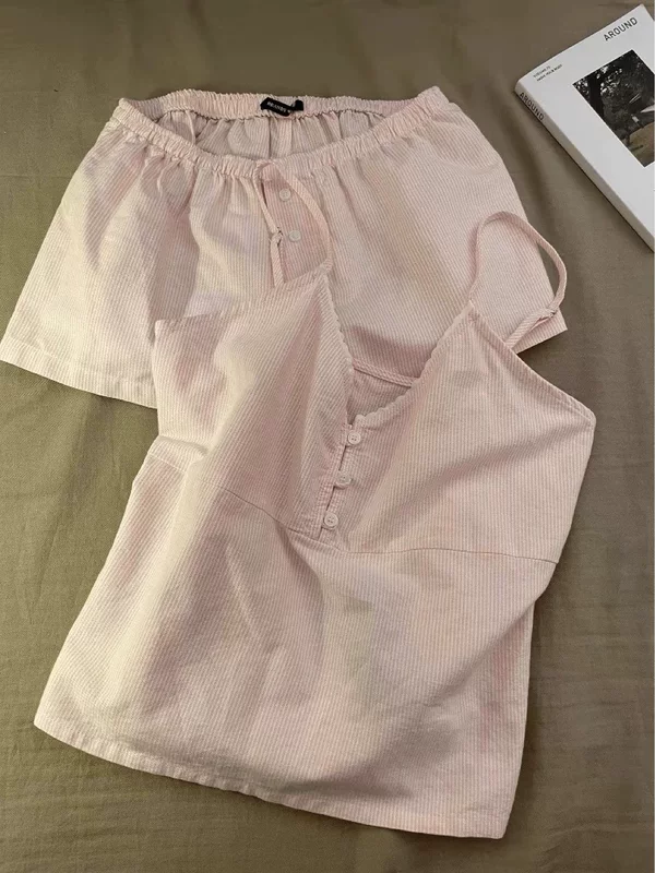 Пижамный комплект женский, французский стиль, майка‑с.camisole с V‑вырезом и шорты, моделирующий эффект