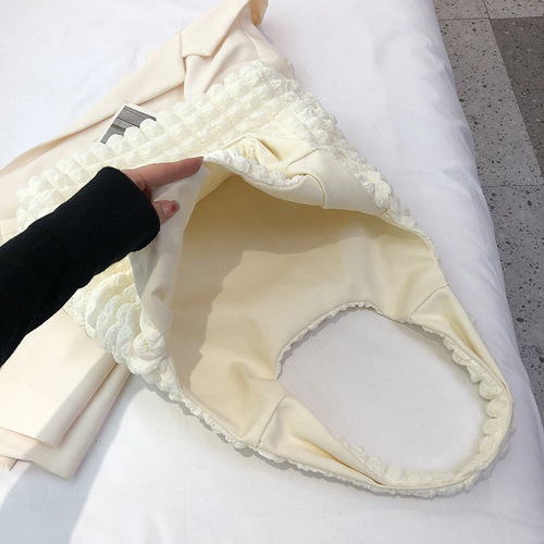 Korean ins girly style cloud puff flower shoulder bag women  new summer canvas simple handbag