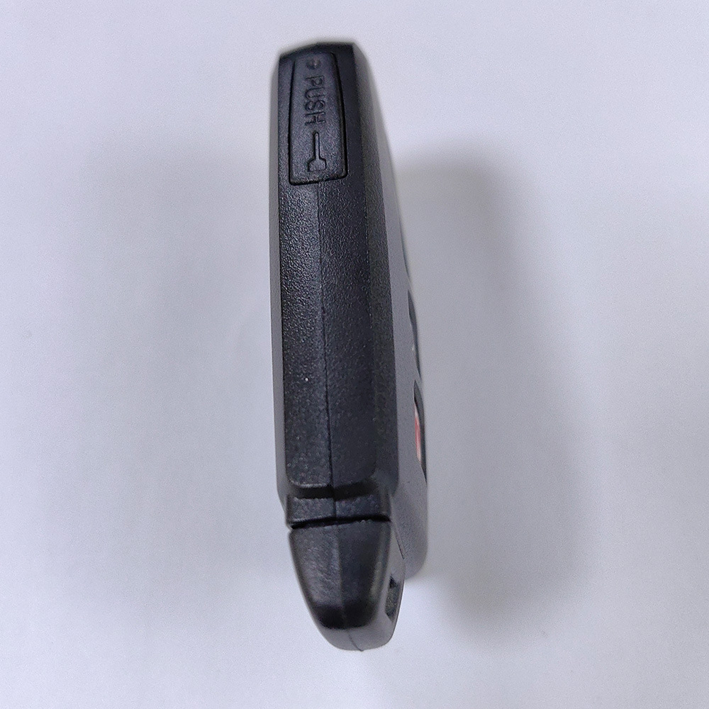 Suitable for Toyota Highlander Sequoia 4 key SUV smart car key HYQ14FBA