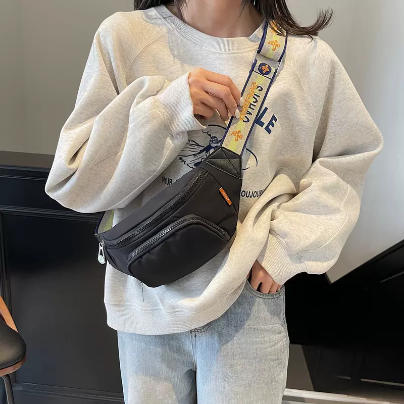 韩版简约小包包女2025年新款时尚洋气斜挎包休闲运动胸包气质腰包