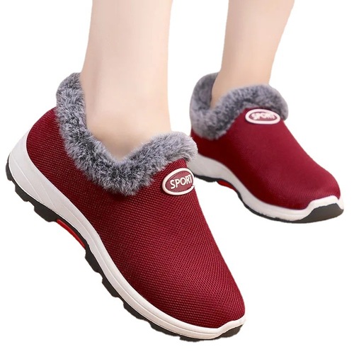 Winter warm women's cotton shoes plus velvet and thickening for middle-aged and elderly people soft-soled comfortable cotton boots old Beijing mom's shoes snow boots