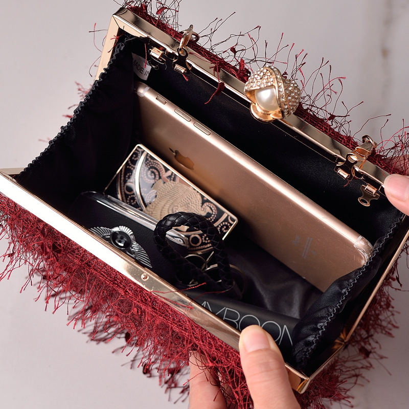 Nueva moda europea y americana borla bolso de noche bolsa de banquete portátil vestido especial bolsa hecha a mano bolsas de comercio electrónico transfronterizo