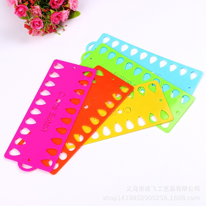 Tablero de enhebrado de punto de cruz Suzhou bordado color tablero de enhebrado de plástico tablero de bobinado de punto de cruz