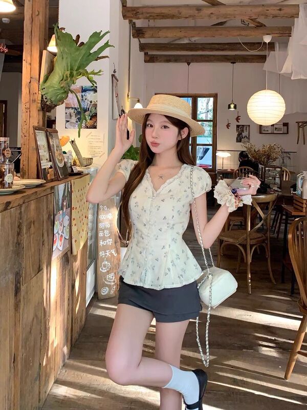 フレンチレース花柄パフ半袖シャツ女性のための 2025 新しい夏スリムユニークな美しいシャツトップ|undefined