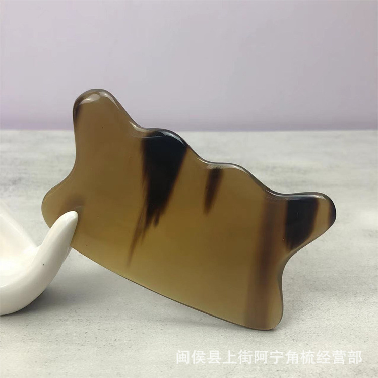 Horn Gua Sha Board Buffalo Horn Scraping Massage Tool Wavy Plate for Body Back Face Meridian Care 9.5cm overview