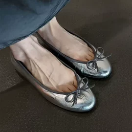 女式皮靴;女式休闲单鞋;乐福鞋