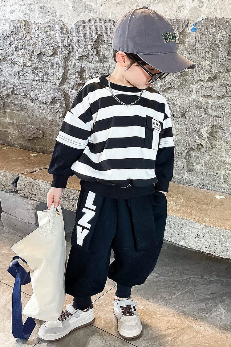 Suéteres de rayas para niños, botas, pantalones, ropa de primavera y otoño, nuevo conjunto de dos piezas moderno y moderno para niños,_voghion.com