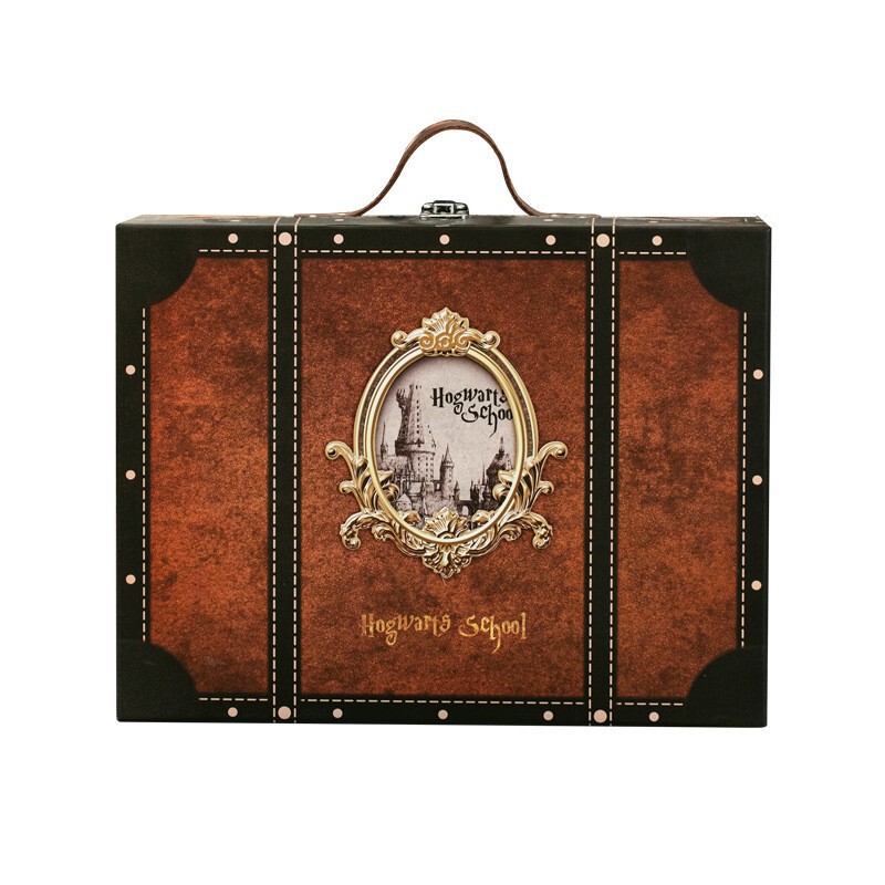 Retro Nostalgic European-Style Harry Potter Suitcase Gift Box, Large Photography Prop Storage Box, Vintage Packaging Box Retro Nostalgic European-Style Harry Potter Suitcase Gift Box, Large Photography Prop Storage Box, Vintage Packaging Box