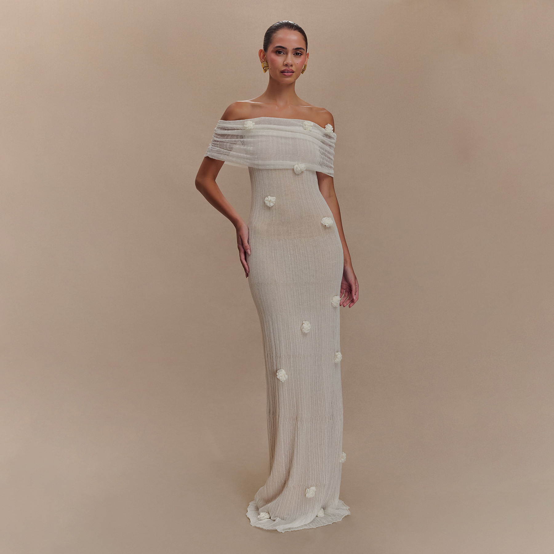 New Product in 2025! ! European and American Beach Skirt Women's Solid Color Knitted Floating Flower Beach Bikini Swimsuit Women's Dress