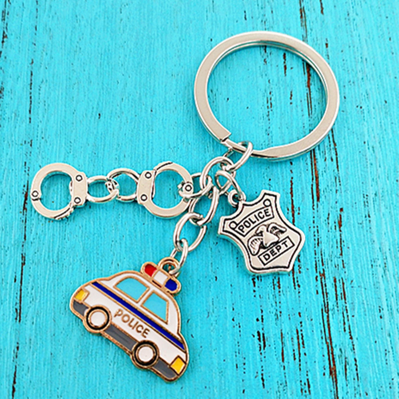 Amazon Retro Alloy Drop Police Car Handcuffs Medal POLICE DEPT Pendant Keychain Backpack Hanging Ornaments