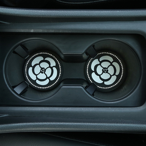 Car Cup Mat Cross-border Creative Camellia Silicone Car Cup Mat Round Heat Insulating Soft Rubber Car Cup Mat with Diamond Water Cup Mat