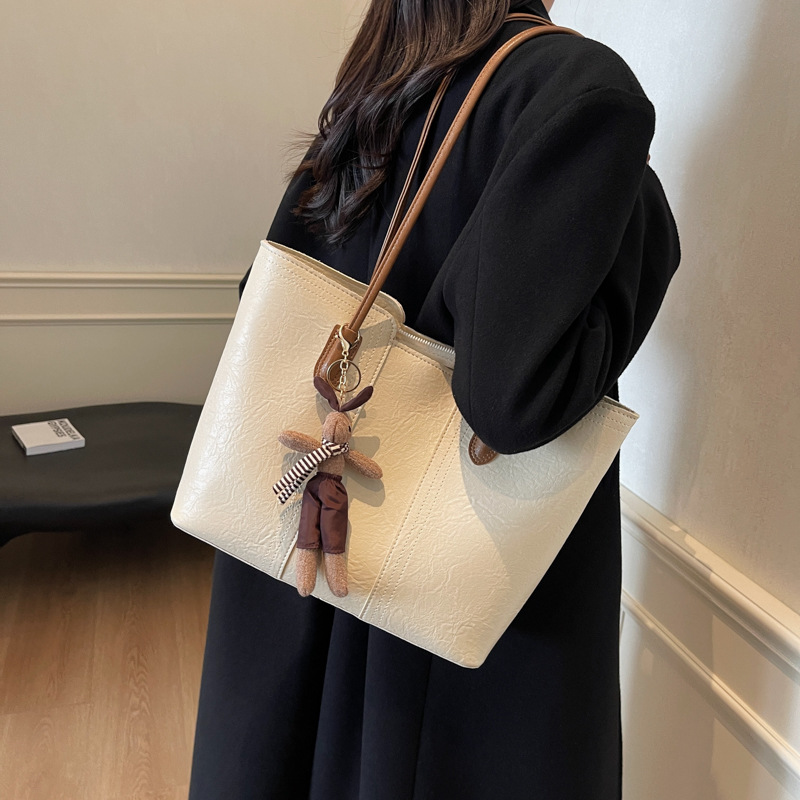 Borsa a spalla vintage da donna grande capienza elegante_voghion.com