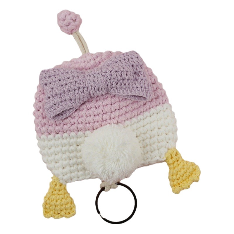 New hand-woven cartoon key case cute duck butt wool crocheted key protective case in stock wholesale