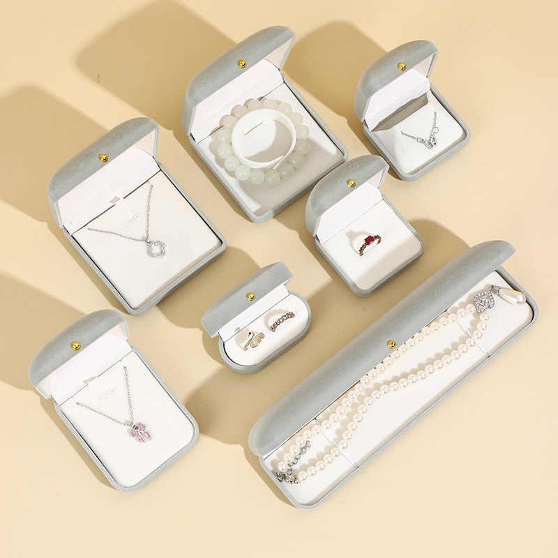 Light Luxury Velvet Gold Buckle Jewelry Box Velvet Jewelry Packaging Box Necklace Ring Bracelet Packaging Box