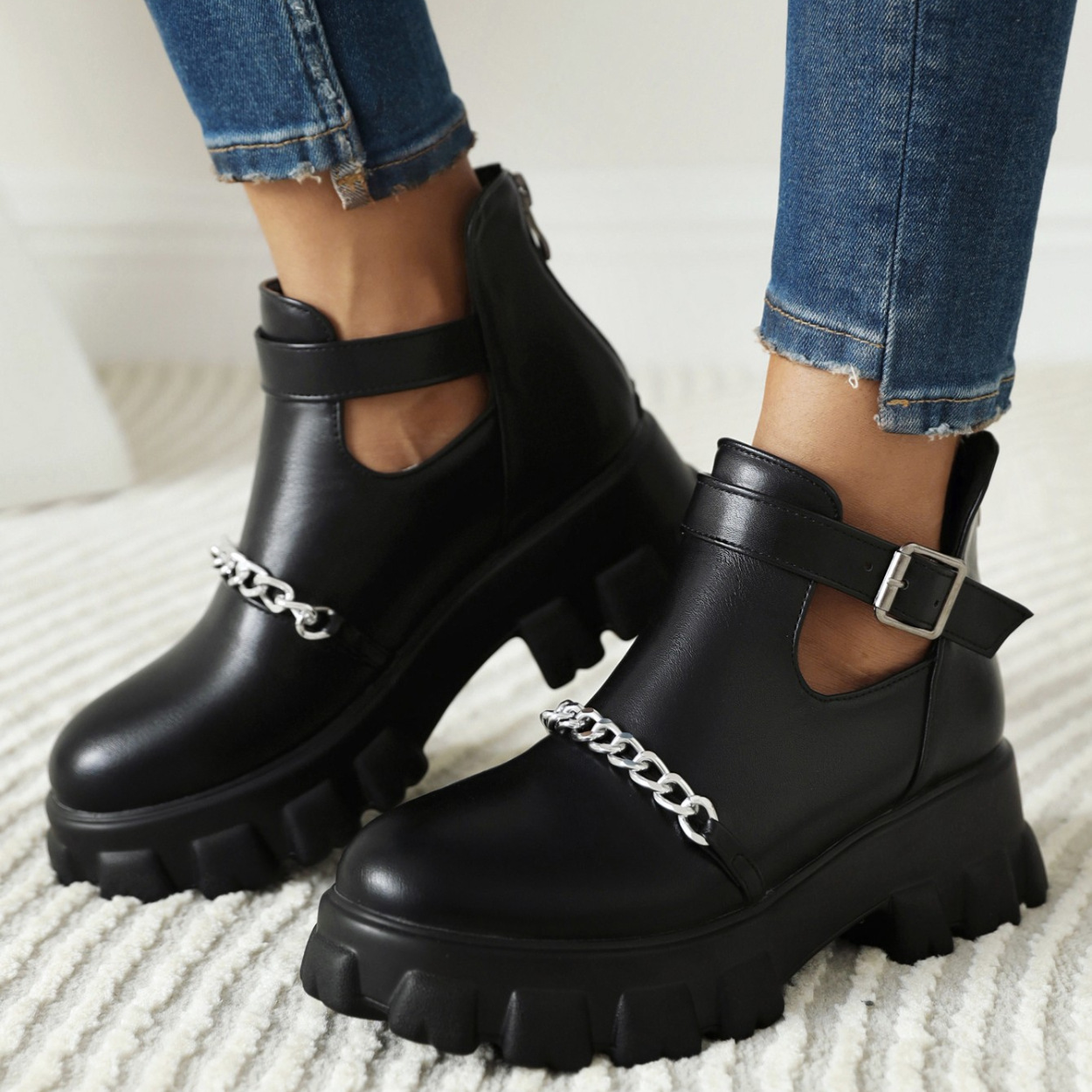 Plateau-Stiefeletten für Damen in den erweiterten Größen 31–46, Stiefel mit dicker Sohle und Schnallendetail, modische Winterschuhe_voghion.com