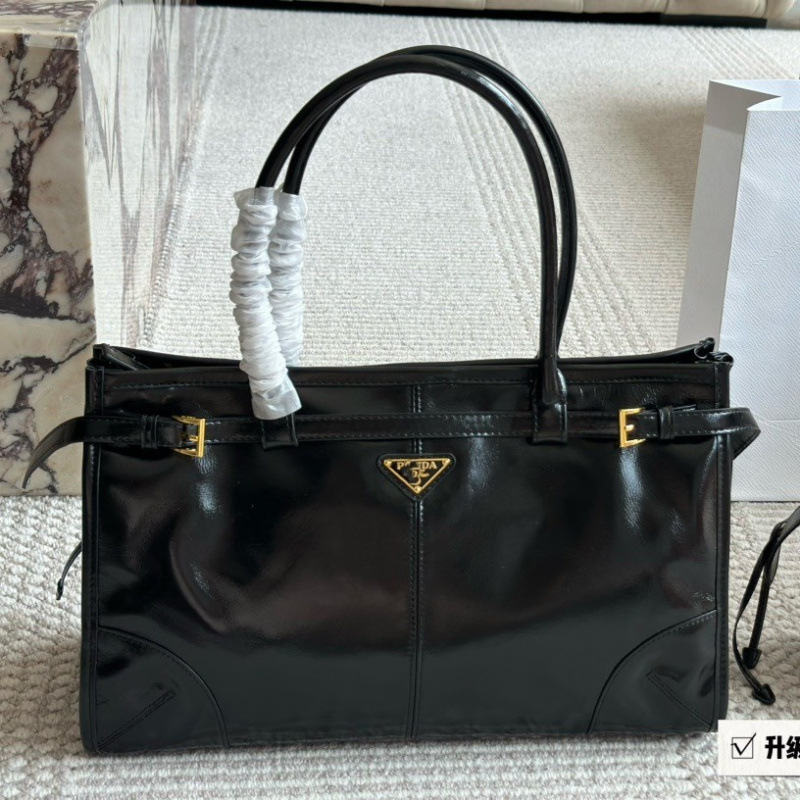 Handheld Genuine Leather P Brand Oil Wax Leather Motorcycle Bag Tote Bag Women's Large Capacity High-End Luxury Brand Bag